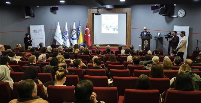 BALKANLAR’DA TÜRKÇE ÖĞRETİMİ VE TÜRKOLOJİ SEMPOZYUMU SARAYBOSNA’DA BAŞLADI