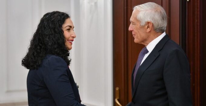 OSMANİ, WESLEY CLARK’I KABUL ETTİ