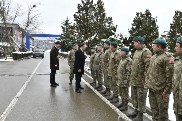 BÜYÜKELÇİ ANGILI, PRİZREN’DE TÜRK ASKERİNİ ZİYARET ETTİ