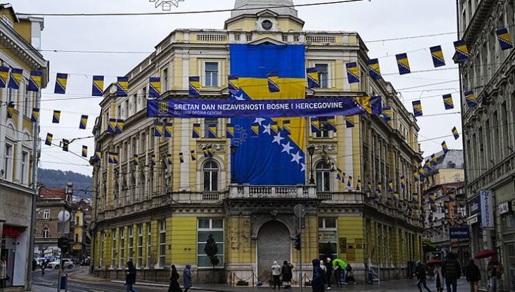 BOSNA HERSEK BAĞIMSIZLIĞININ 33. YILINI KUTLUYOR