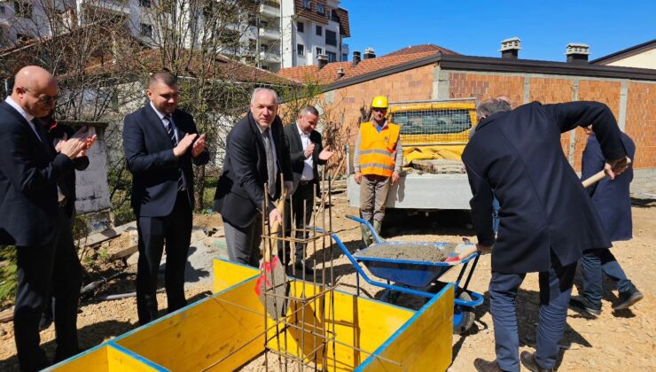 ESNAF DERNEĞİ’NİN YENİ BİNASININ TEMELİ ATILDI