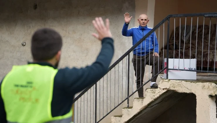 TİKA BOSNA HERSEK’TE GIDA PAKETİ DAĞITTI